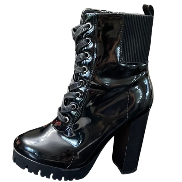 Wild Diva Vegan Patent Leather Black Platform Work Boots side zip Booties sz 7 - Picture 1 of 13